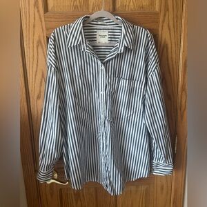 Abercrombie & Fitch Women’s Striped Oversized Button Down Shirt - Size Large